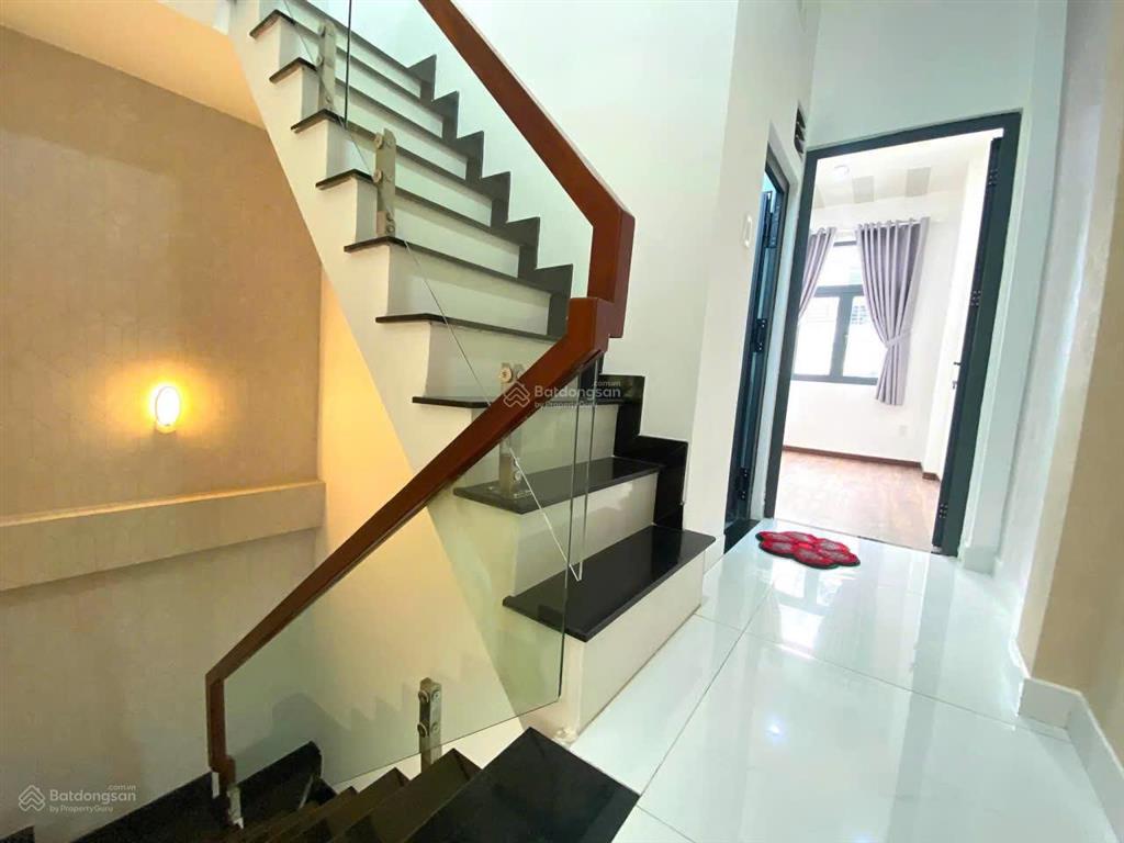 Giảm mạnh 700 triệu, bán nhà hẻm xe hơi vô nhà đường phạm văn chiêu, p.14, 5 x 20 giá 6.25 tỷ
