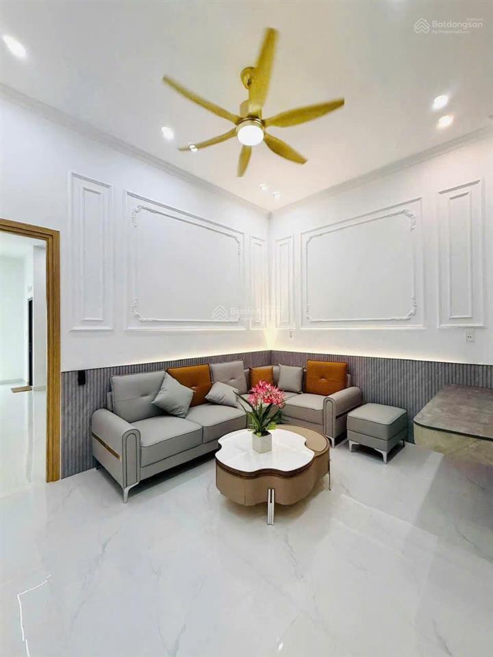 Bán nhà hẻm xe hơi 1 trục sát mặt tiền đường huỳnh văn nghệ, p.15, 4.2 x 22 giá 8.7 tỷ tl
