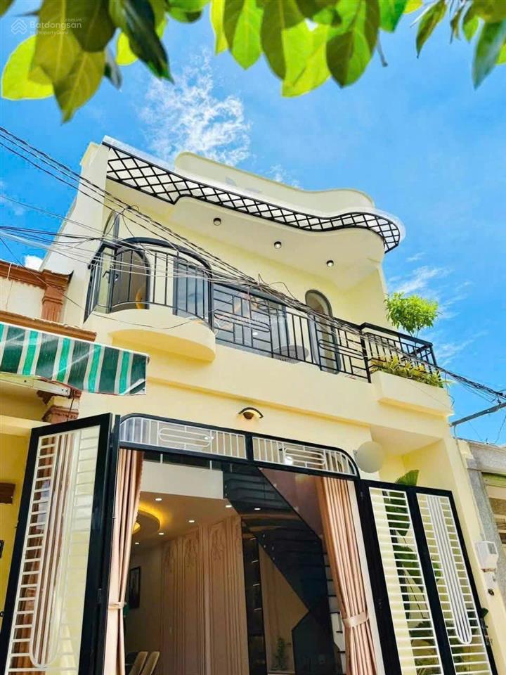 Bán nhà mới đẹp ngay chợ an nhơn hẻm xe hơi đường số 28, p.6, 5.1 x 16, 4pn giá 6.75 tỷ tl