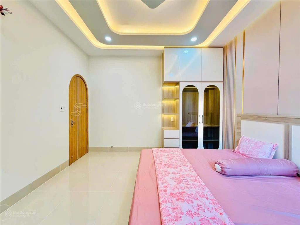 Bán nhà mới đẹp ngay chợ an nhơn hẻm xe hơi đường số 28, p.6, 5.1 x 16, 4pn giá 6.75 tỷ tl