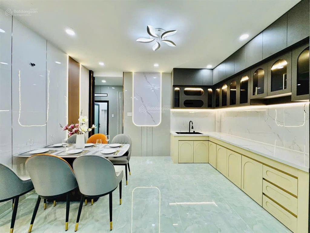 Bán nhà mới đẹp hẻm 3m 1 trục đường phan huy ích, p.14, 5.2 x 13, có pn dưới trệt, giá 5.49 tỷ tl