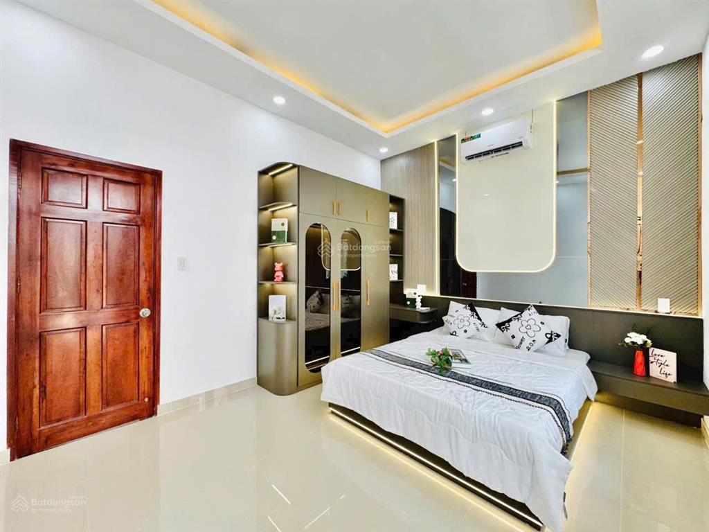 Bán nhà mới đẹp hẻm 3m 1 trục đường phan huy ích, p.14, 5.2 x 13, có pn dưới trệt, giá 5.49 tỷ tl