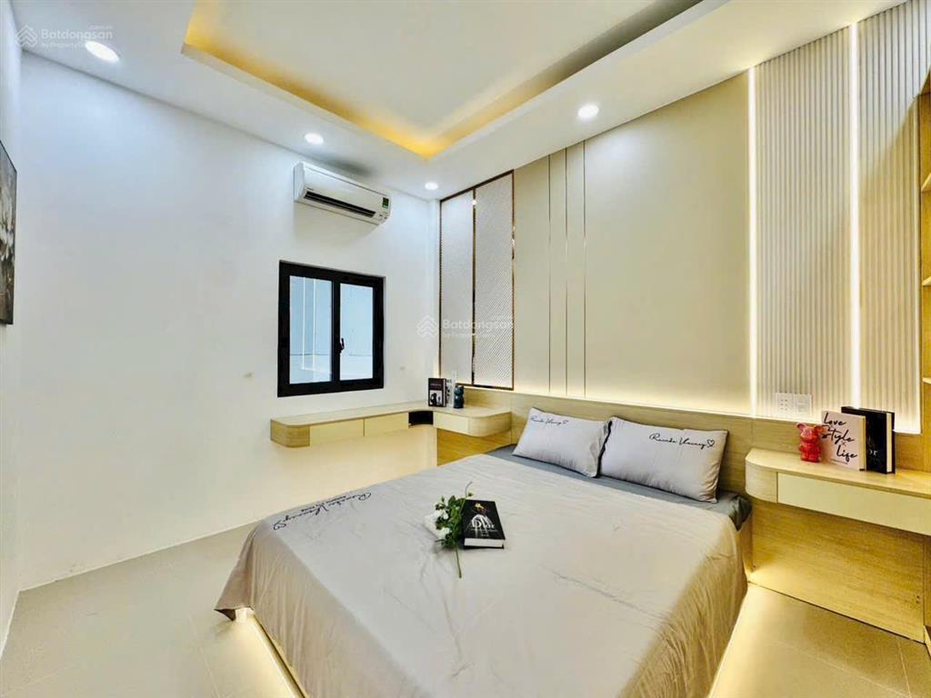 Bán nhà mới đẹp hẻm 3m 1 trục đường phan huy ích, p.14, 5.2 x 13, có pn dưới trệt, giá 5.49 tỷ tl