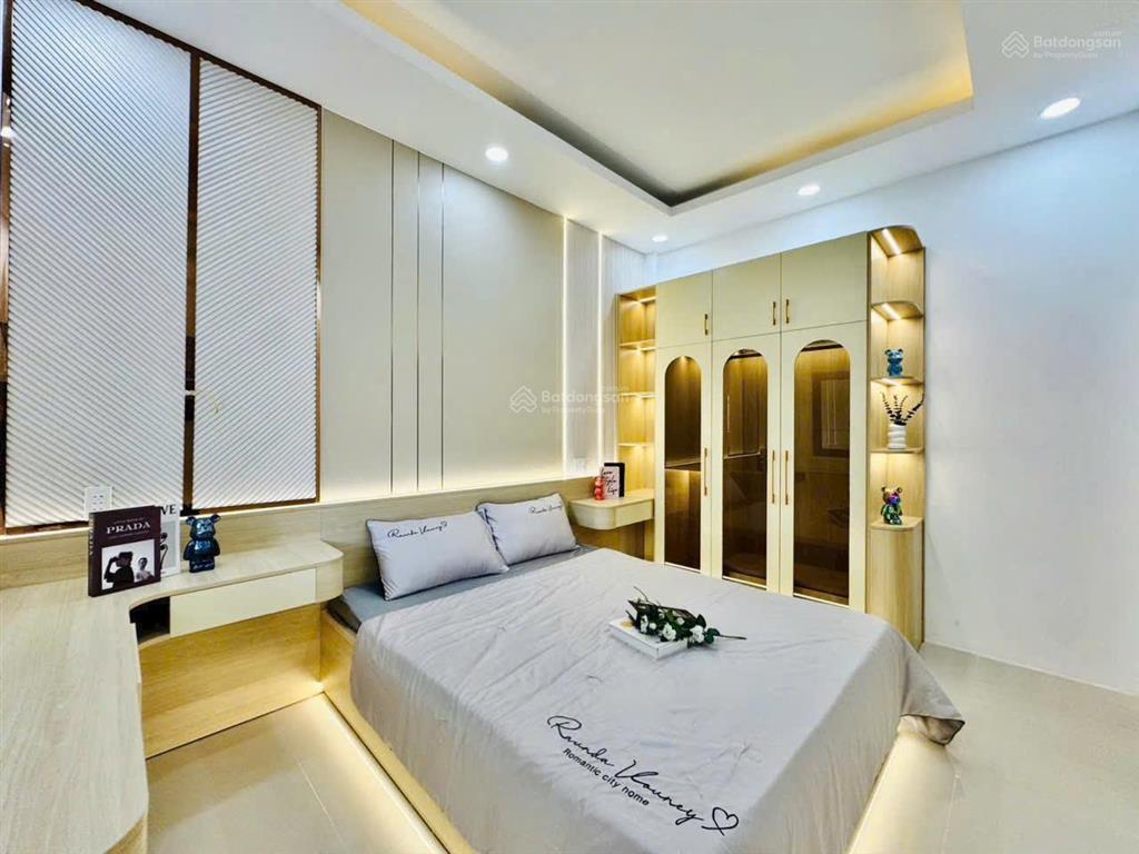 Bán nhà mới đẹp hẻm 3m 1 trục đường phan huy ích, p.14, 5.2 x 13, có pn dưới trệt, giá 5.49 tỷ tl