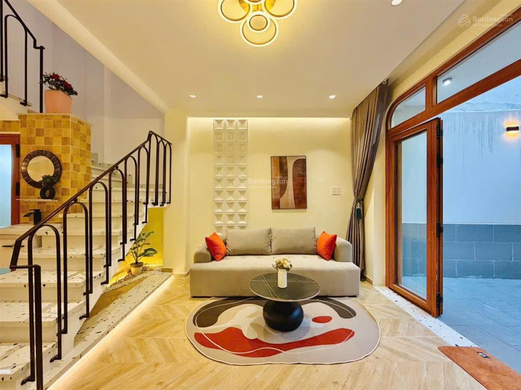 Bán nhà dt lớn hẻm xe hơi đường số 59, p. 14, 5.23 x 15.3 nở hậu 7m có pn trệt giá 6.55 tỷ tl