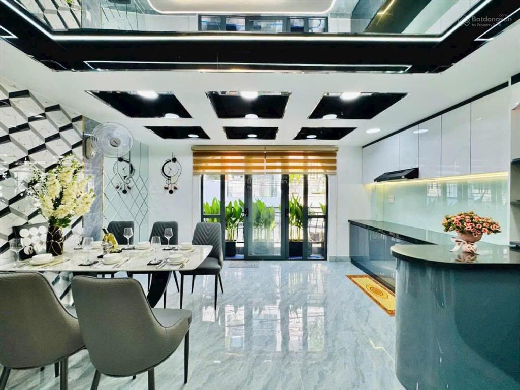 Giảm 600 triệu, bán nhà hẻm 3.5m sát hẻm xh đường bùi quang là, p.12, 4 x 11 giá 5.9 tỷ tl
