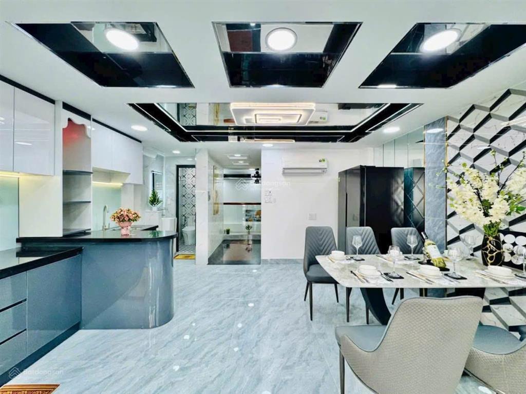 Giảm 600 triệu, bán nhà hẻm 3.5m sát hẻm xh đường bùi quang là, p.12, 4 x 11 giá 5.9 tỷ tl