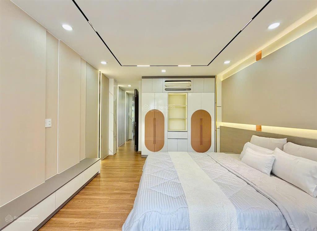 Giảm 700 triệu, bán nhà hẻm xe hơi đường quang trung, p.14, 4 x 16, 5 tầng giá 7.65 tỷ tl