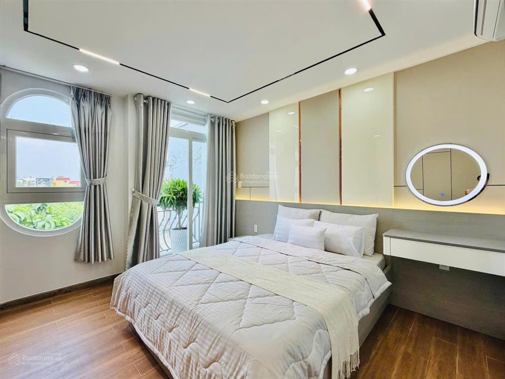 Giảm 700 triệu, bán nhà hẻm xe hơi đường quang trung, p.14, 4 x 16, 5 tầng giá 7.65 tỷ tl