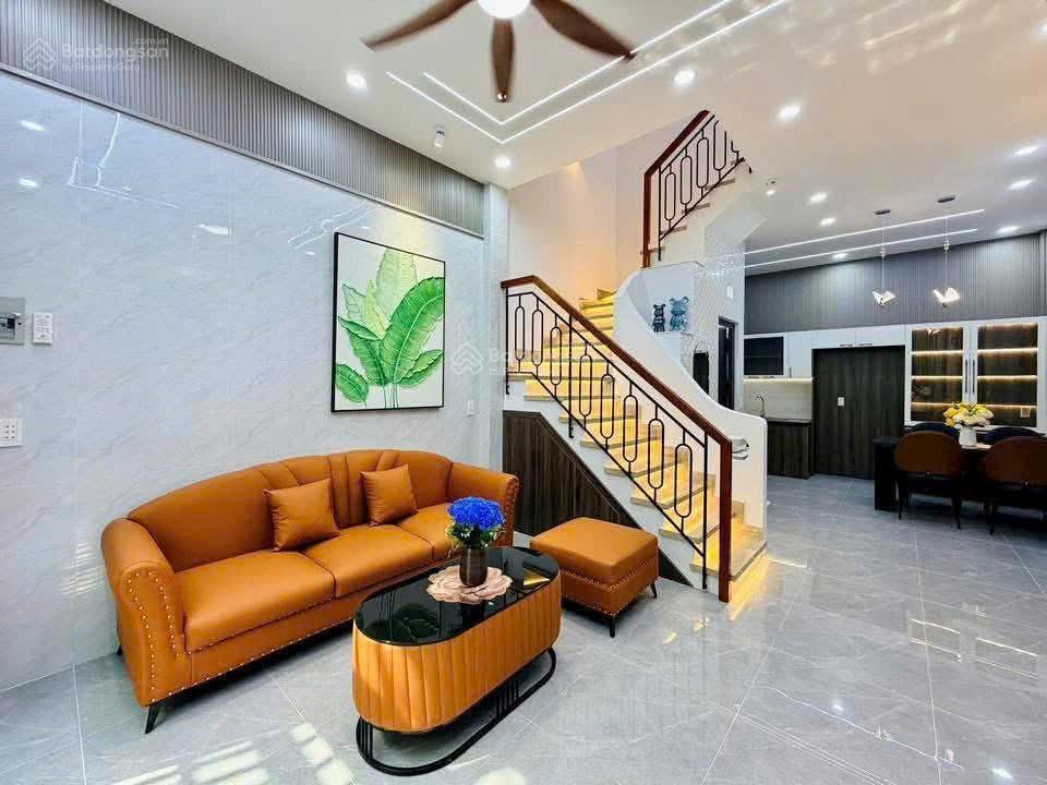 Bán nhà hẻm 3m sát hẻm xe tải thông đường phạm văn chiêu, p.14, 4 x 10 nh 4.5, 4 tầng giá 5.9 tỷ tl
