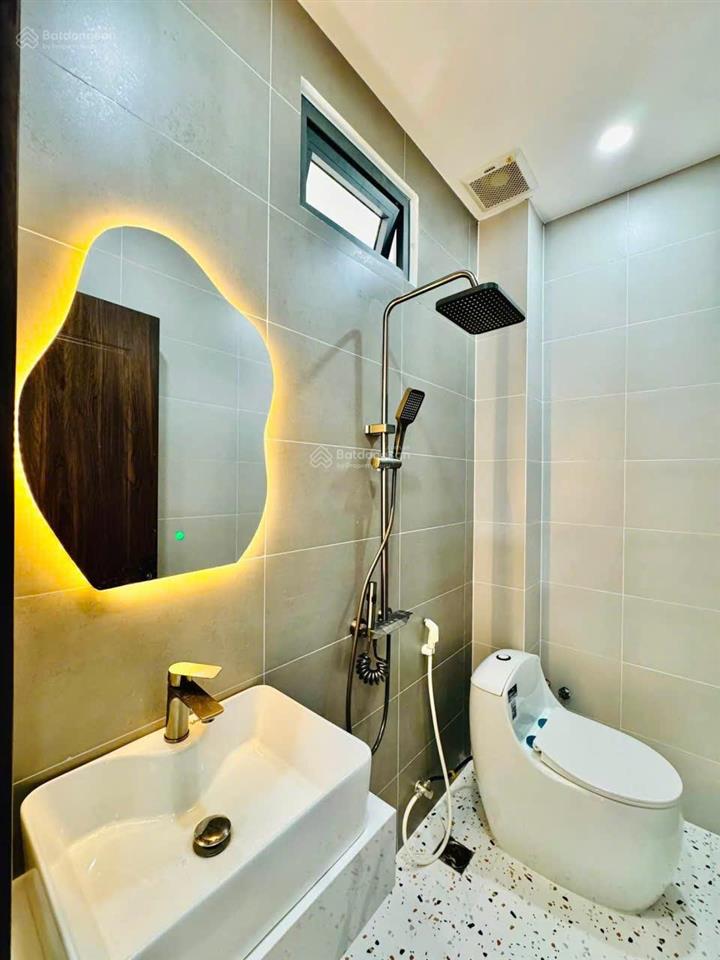 Giảm 500 triệu, bán nhà hẻm 3.5m sát mt đường quang trung,p.10, 3.6 x 15, có pn trệt giá 6.15 tỷ tl