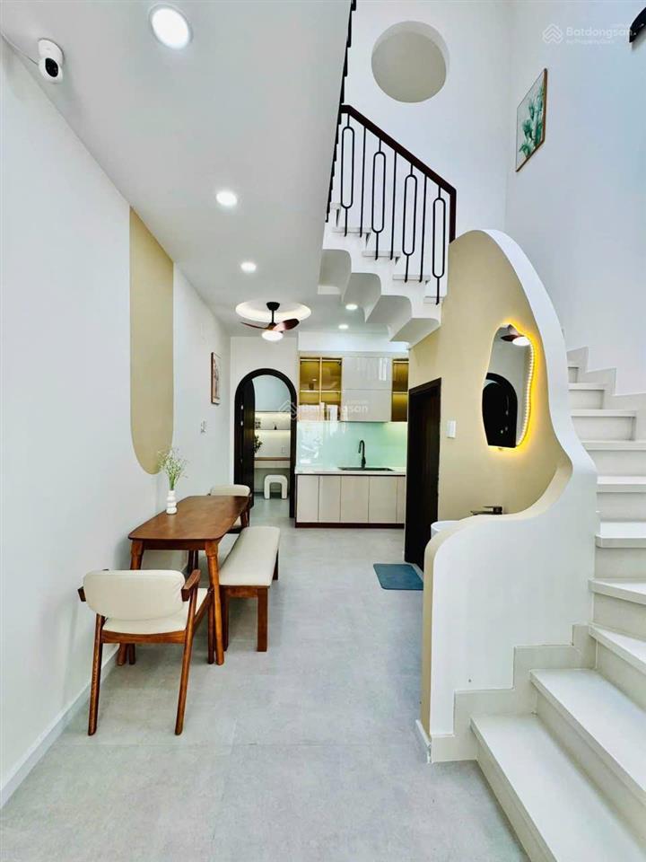 Giảm 500 triệu, bán nhà hẻm 3.5m sát mt đường quang trung,p.10, 3.6 x 15, có pn trệt giá 6.15 tỷ tl