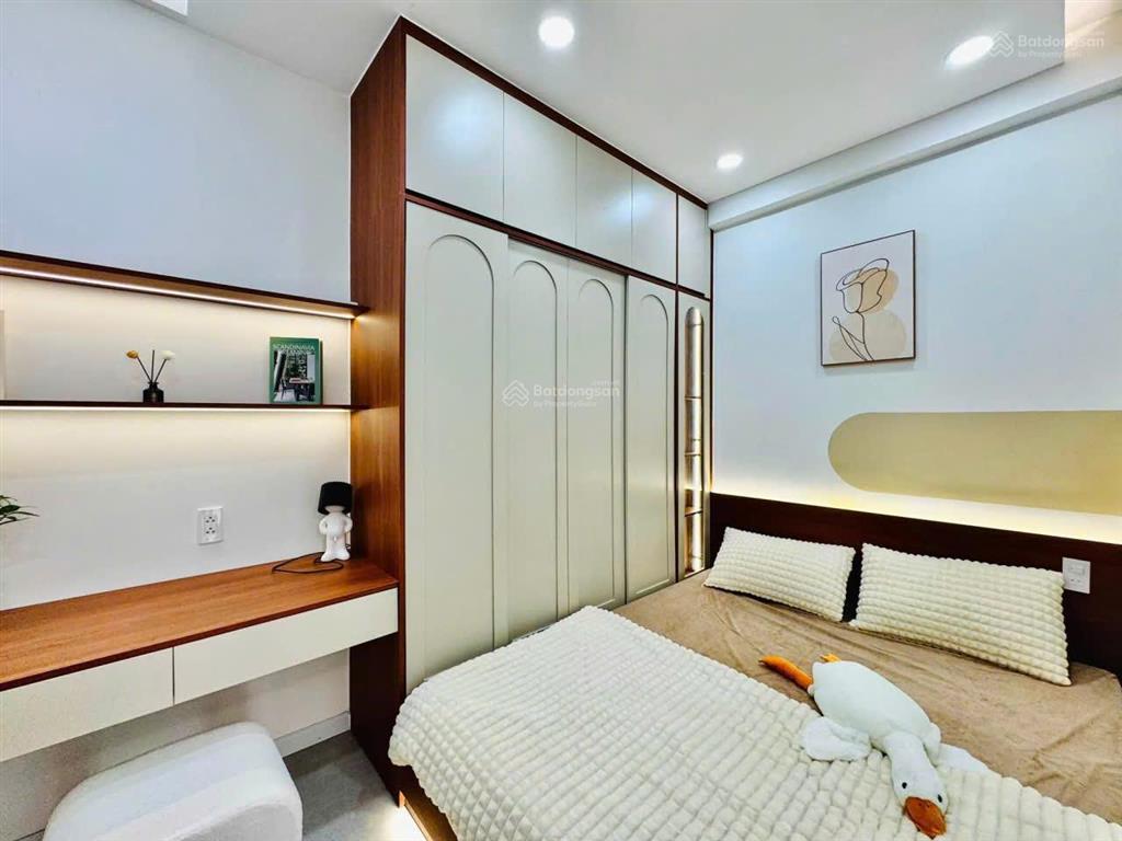 Giảm 500 triệu, bán nhà hẻm 3.5m sát mt đường quang trung,p.10, 3.6 x 15, có pn trệt giá 6.15 tỷ tl