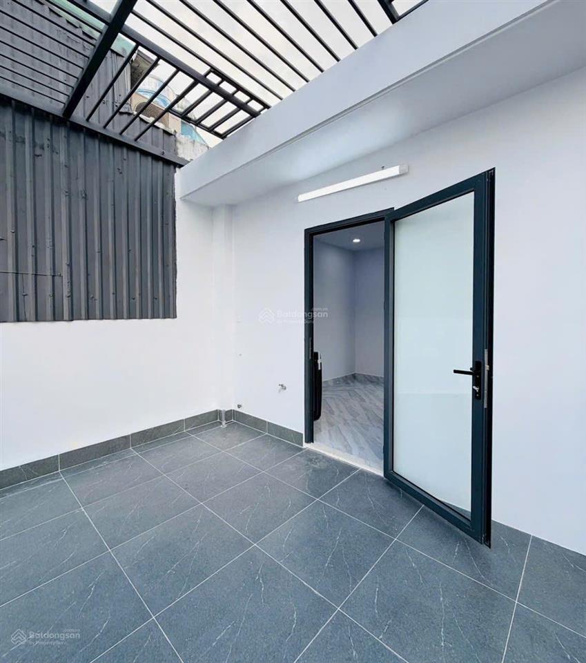 Giảm 500 triệu, bán nhà hẻm xe hơi đường phạm văn chiêu, p.14, 4 x 11, 4 tầng giá 6.5 tỷ tl