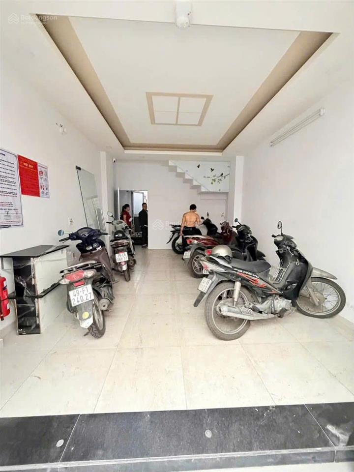 Bán nhà hẻm xe hơi 6m đường số 59, phường 14, 4 x 16, đang cho thuê 30 triệu/tháng giá 7.9 tỷ tl
