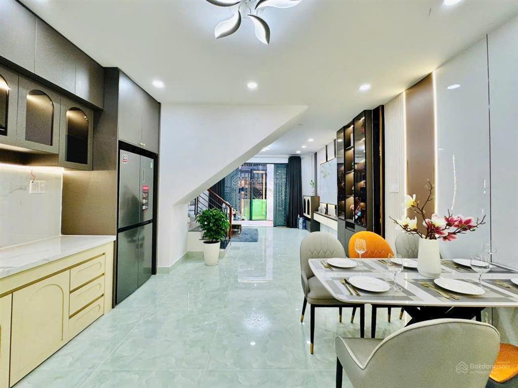 Bán nhà hẻm 3m 1 trục đường phan huy ích, p. 14, 5.2 x 13, có pn trệt giá 5.45 tỷ tl