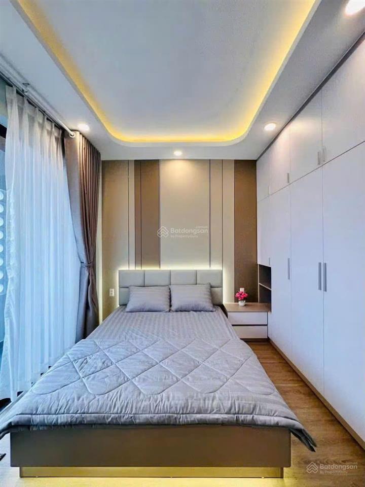 Bán nhà hẻm 3m cách 15m ra hẻm xe tải thông đường huỳnh văn nghệ, p.15, 8.2 x 4.2 giá 4.6 tỷ tl