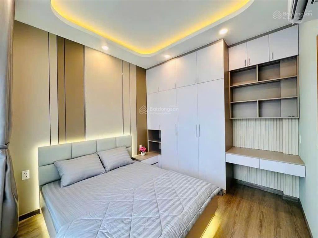 Bán nhà hẻm 3m cách 15m ra hẻm xe tải thông đường huỳnh văn nghệ, p.15, 8.2 x 4.2 giá 4.6 tỷ tl