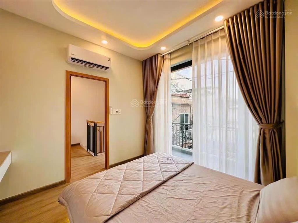 Bán nhà hẻm 3m cách 15m ra hẻm xe tải thông đường huỳnh văn nghệ, p.15, 8.2 x 4.2 giá 4.6 tỷ tl