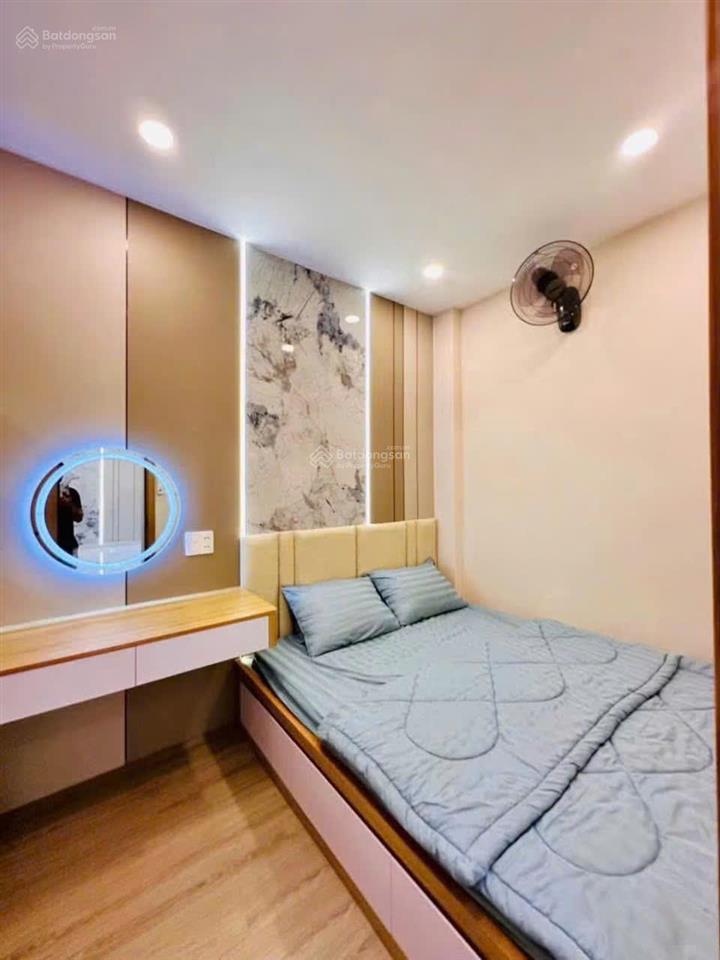 Bán nhà hẻm 3m cách 15m ra hẻm xe tải thông đường huỳnh văn nghệ, p.15, 8.2 x 4.2 giá 4.6 tỷ tl