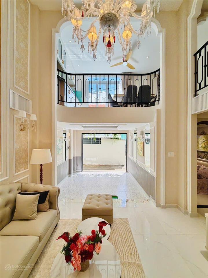Bán nhà hẻm 3m sát hẻm xe hơi đường thống nhất, p.11, 6 x 7, 5 tầng xây mới giá 6.35 tỷ tl