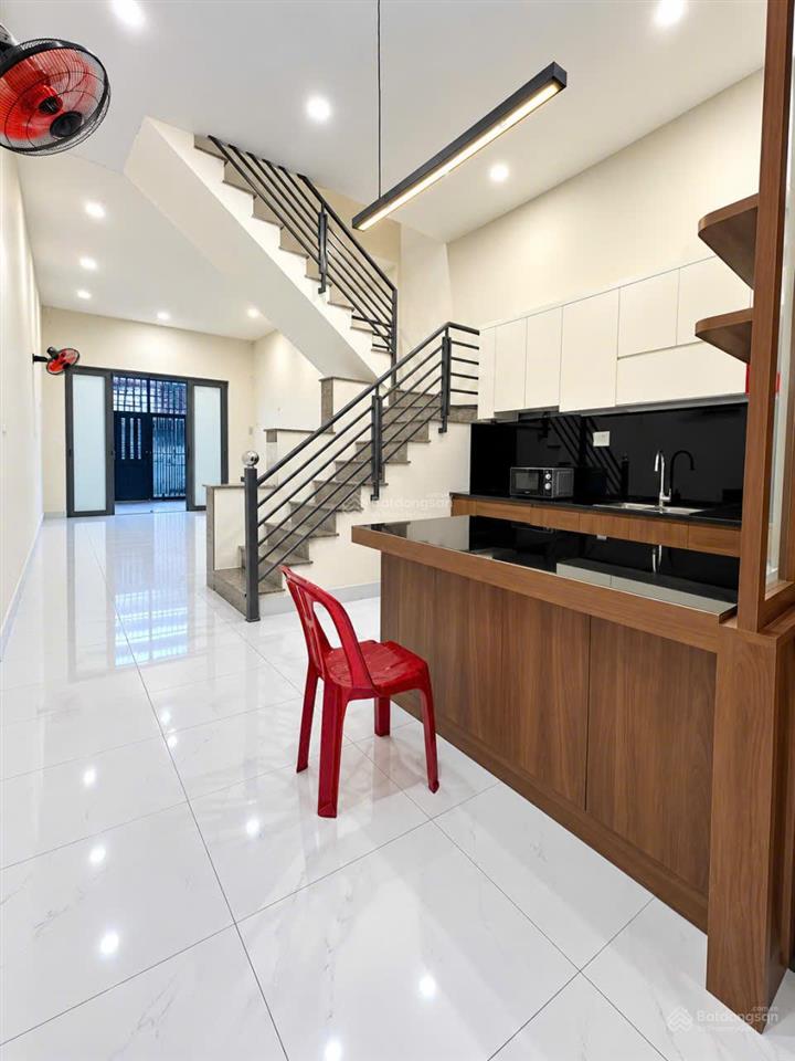Bán nhà hẻm 5m thông kinh doanh đa ngành nghề đường quang trung, p.8, 4 x 17 nh 4.05, giá 5.5 tỷ tl