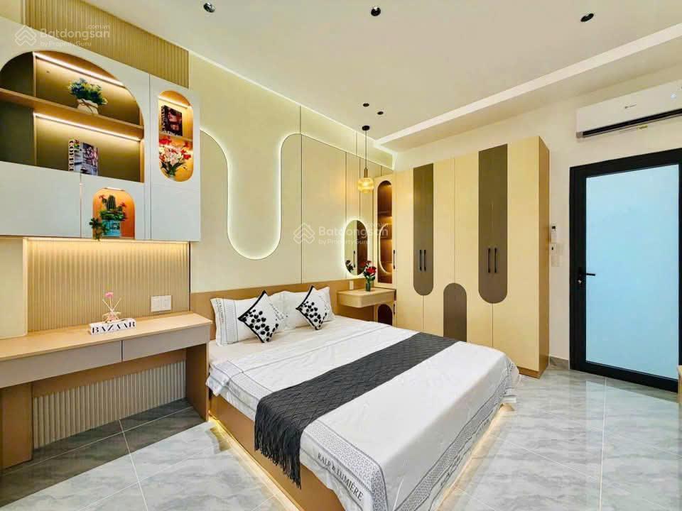Giảm 700 triệu, bán nhà hẻm 3.5m sát hxh đường thống nhất, p.16, 3.4 x 14, có pn trệt giá 4.9 tỷ tl
