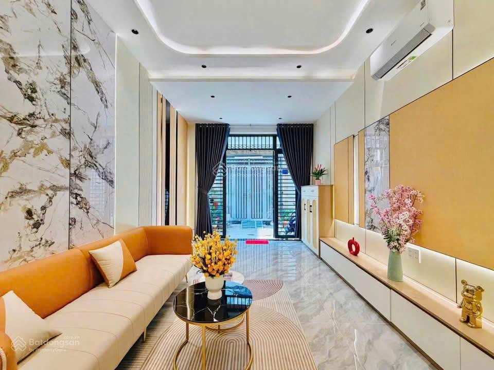 Giảm 700 triệu, bán nhà hẻm 3.5m sát hxh đường thống nhất, p.16, 3.4 x 14, có pn trệt giá 4.9 tỷ tl