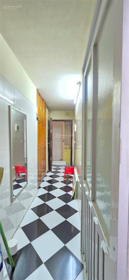 Bán tập thể khương thượng tầng thấp, 35m/100m, 2 phòng ngủ khu tôn thất tùng, giá 5.1 tỷ