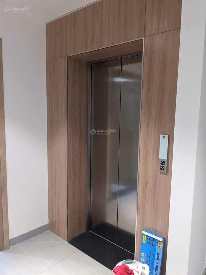 Chính chủ cho thuê căn hộ studio ngõ 19 liễu giai, ngõ oto tránh, 28m2, 1 p.ngủ, full nt, 7.5tr/th