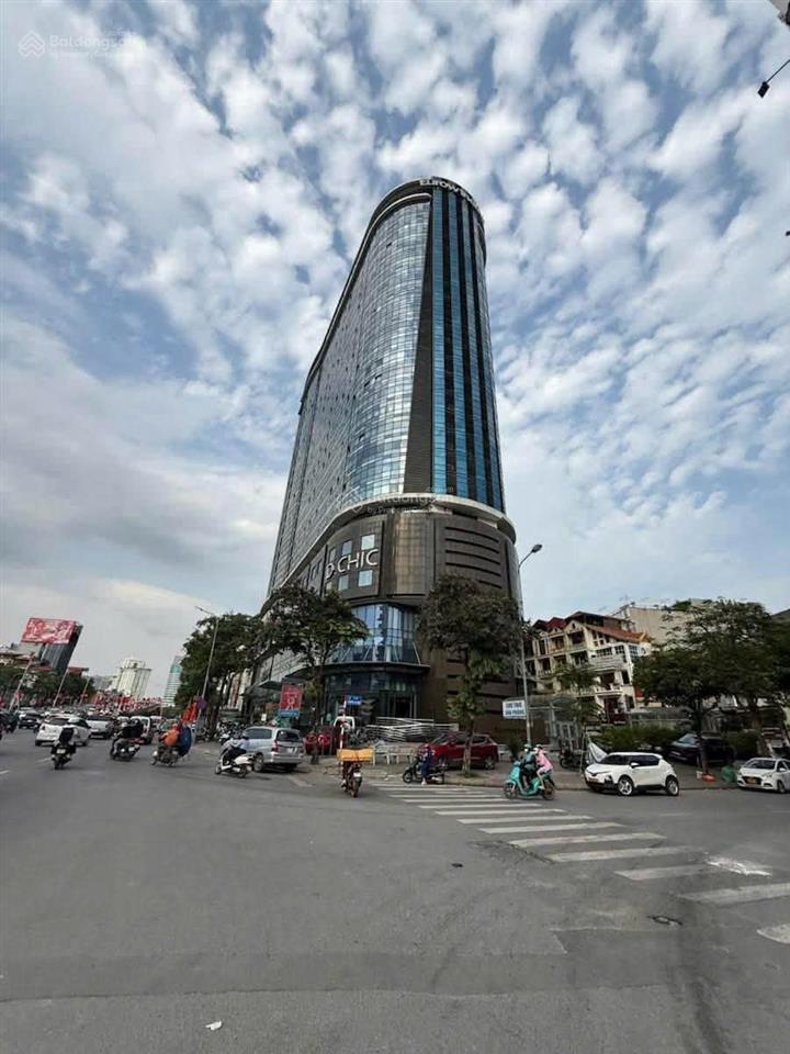Bán chung cư eurowindow multi complex 27 trần duy hưng, 86m2, tầng 22, 2 p.ngủ, bc đông nam 9.6 tỷ.