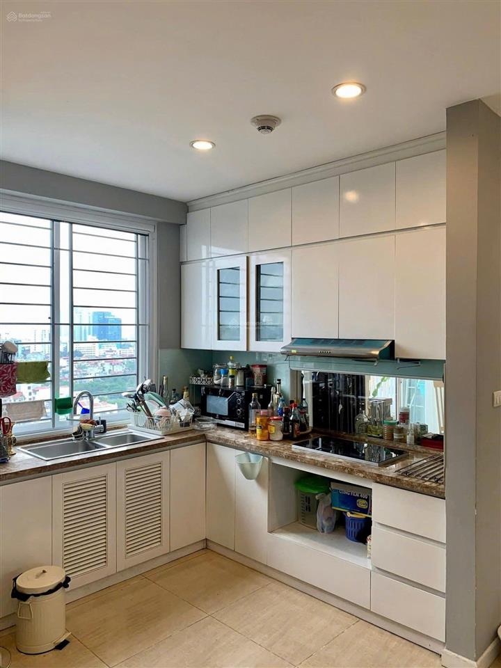 Cc tây hồ residence 158 võ chí công, 108m2 căn góc 3pn tầng cao view hồ tây, full nội thất, 10,6 tỷ