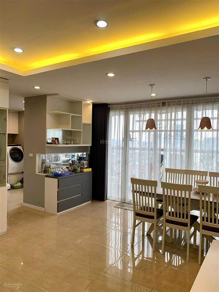 Cc tây hồ residence 158 võ chí công, 108m2 căn góc 3pn tầng cao view hồ tây, full nội thất, 10,6 tỷ