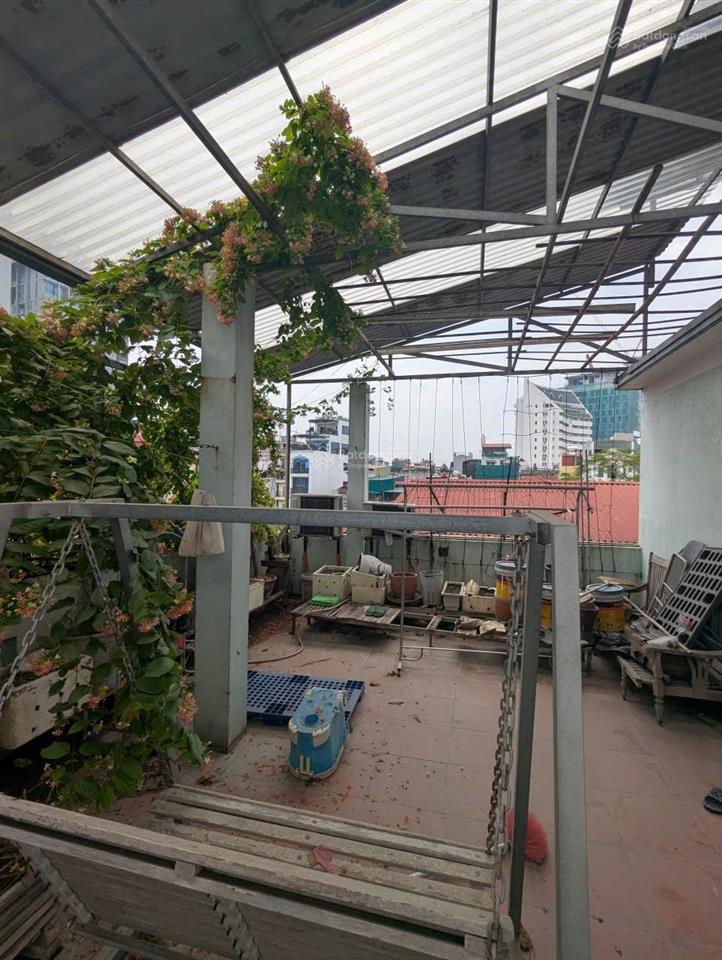 Chính chủ cho thuê nhà số 1 ngõ hoàng hoa thám, gần sungrand thụy khuê, 55m2, 4 tầng, oto vào nhà