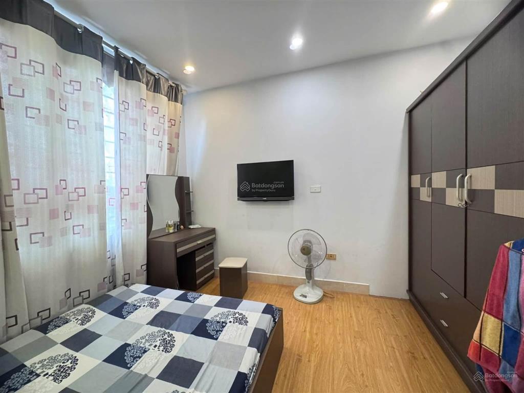 Bán chung cư b14 kim liên, phạm ngọc thạch, 65m2, 2 phòng ngủ, full nội thất, 5.96 tỷ