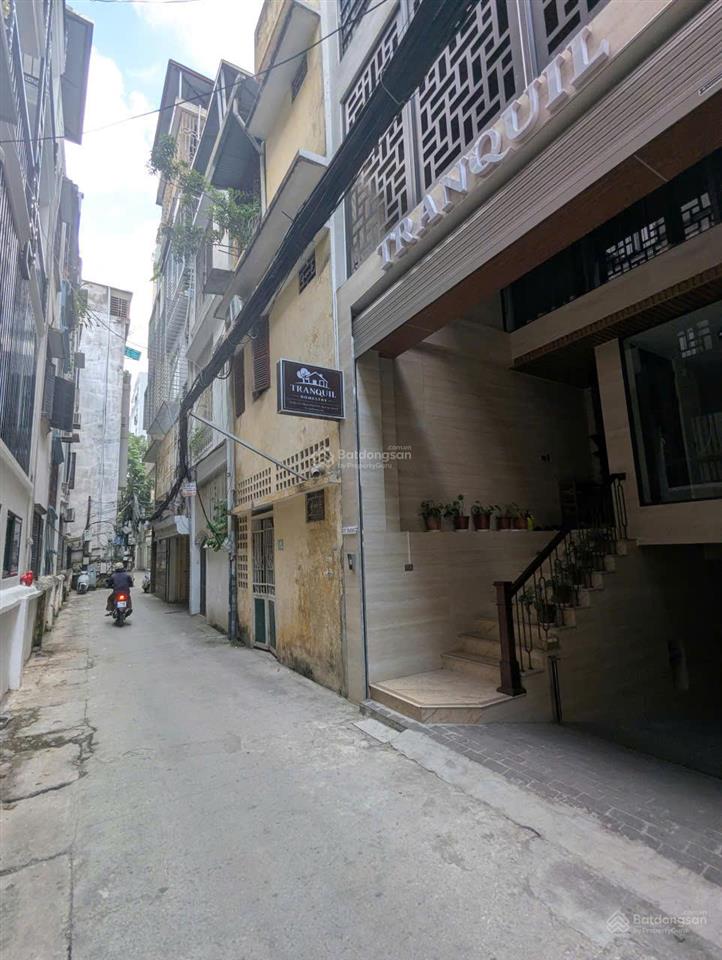 Chính chủ cho thuê căn hộ studio ngõ 19 liễu giai, ngõ oto tránh, 28m2, 1 p.ngủ, full nt, 8.5tr/th