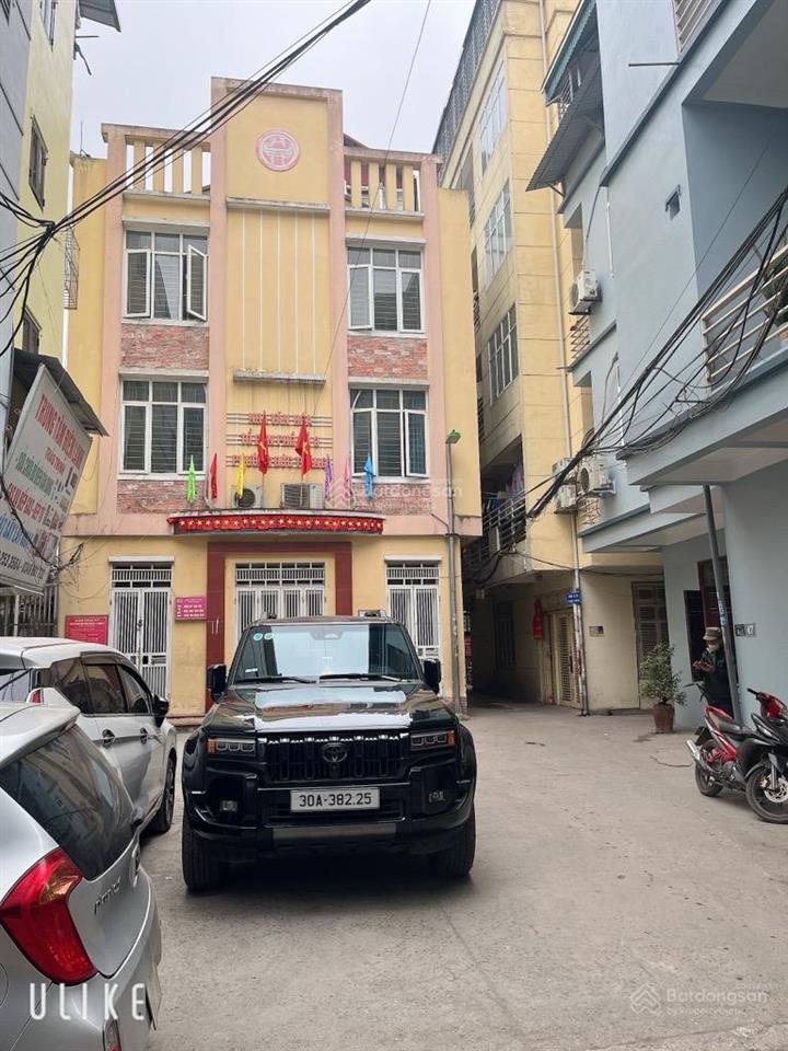 Nhà phố viên dân xây ô tô đỗ cửa bãi gửi 50m khu vực đông đúc hàng xóm đại học mỏ5,95 tỷ