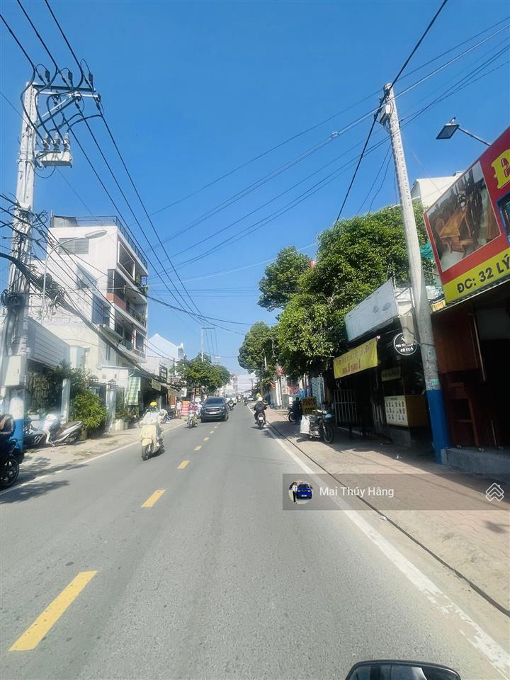 Mặt tiền lý tế xuyên ngay khu sầm uất, ngang khủng  gpxd 7 tầng