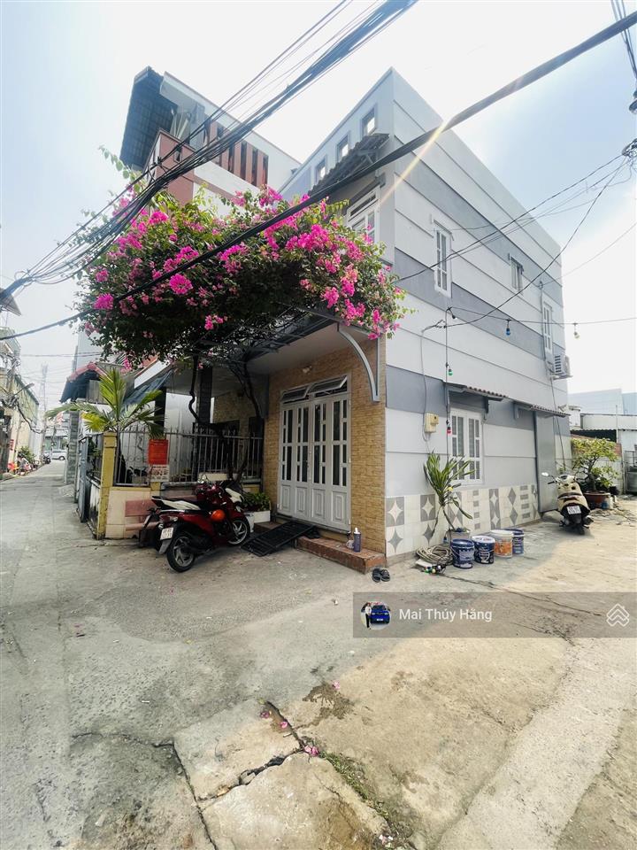 Giảm 1 tỷ bán nhanh trước tết gần trường cao đẳng công nghệ ,full thổ cư ngang 8 nở hậu , hxh