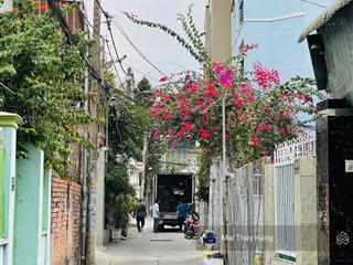 48.3tr/m2 đất full thổ cư, vuông vức cách phạm văn đồng 300m, xây dựng 1t2l, sân thượng