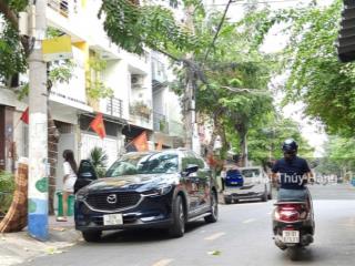 Hiếm  duy nhất mặt tiền ngay hoàng diệu 2 ,sát bên đại học ngân hàng  ngang 6m