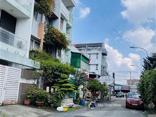 Siêu phẩm nhà đẹp 3 tầng vị trí trung tâm ôtô trong nhà  đường 7m có lề  ngang 5m hoàn công đủ