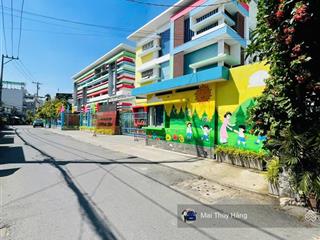 Nhà mặt tiền ngay phạm văn đồng  ôtô để trong nhà  không quy hoạch  gía tốt