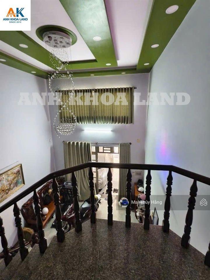 Nhà mặt tiền ngay phạm văn đồng  ôtô để trong nhà  không quy hoạch  gía tốt