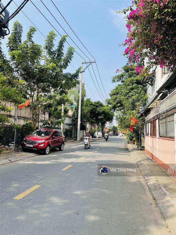 Mặt tiền ngang 6m  rất hiếm ngay phạm văn đồng  khu phân lô đồng bộ có cây xanh