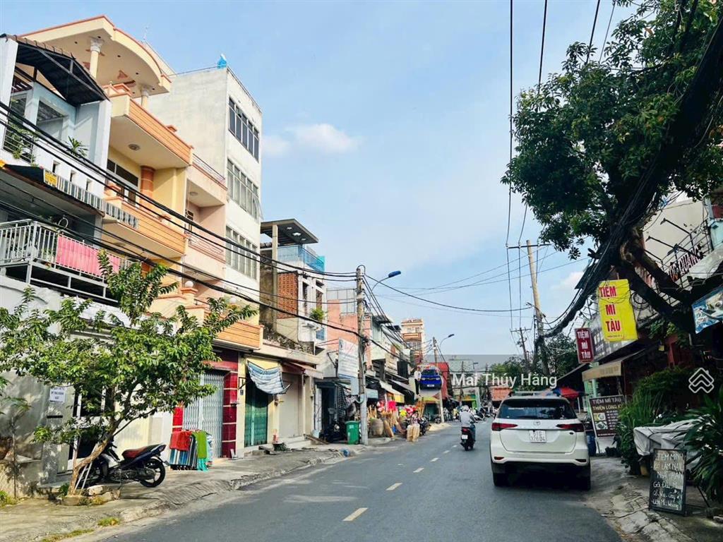 Giảm 700tr chủ bán nhanh quỹ đất lớn gần chợ thủ đức ngay phạm văn đồng,đường 10m gpxd hầm + 7tầng