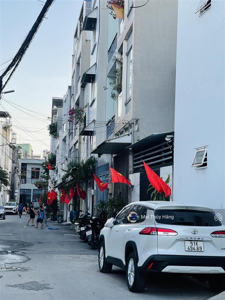 Bao giá toàn khu vực vị trí trung tâm nhà đẹp 2tầng đường 8m thông  khu dân cư vip nhất linh đông