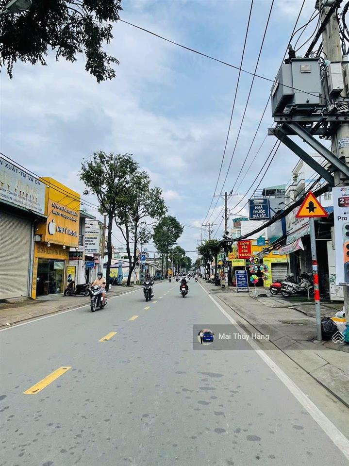 Mặt tiền linh đông kinh doanh sầm uất ngày đêm, sẵn hợp đồng thuê 20tr/tháng cách vành đai ii 300m