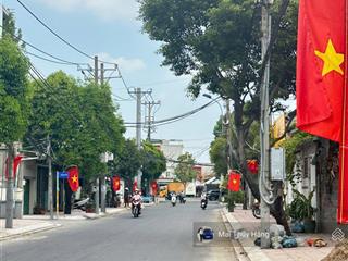 Mặt tiền kinh doanh sát chợ thủ đức  vị trí siêu đẹp  giá tốt hàng chính chủ chưa qua đầu tư
