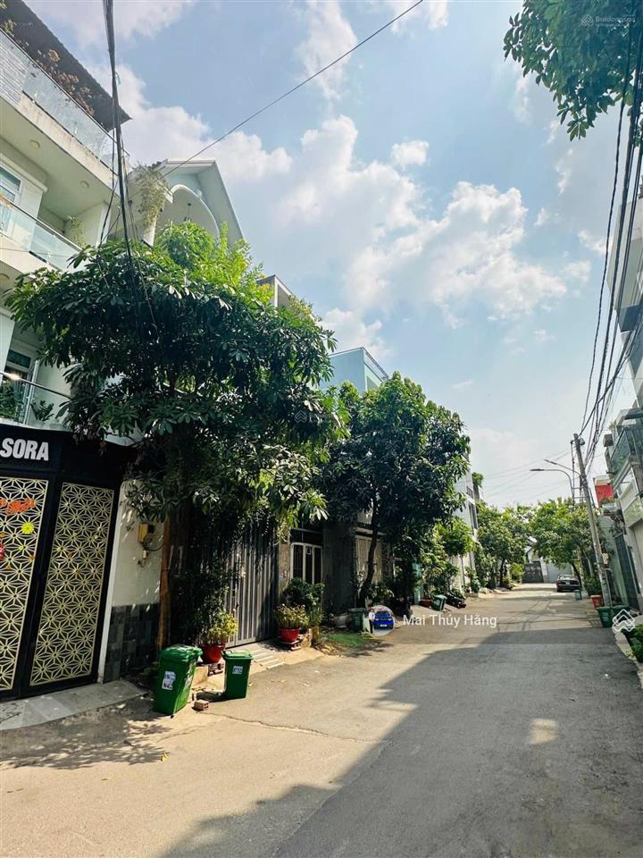 Bán gấp lô đất khu dân cư đường 8m có lề ngay công an hiệp bình  hẻm xe hơi thông  giá tốt